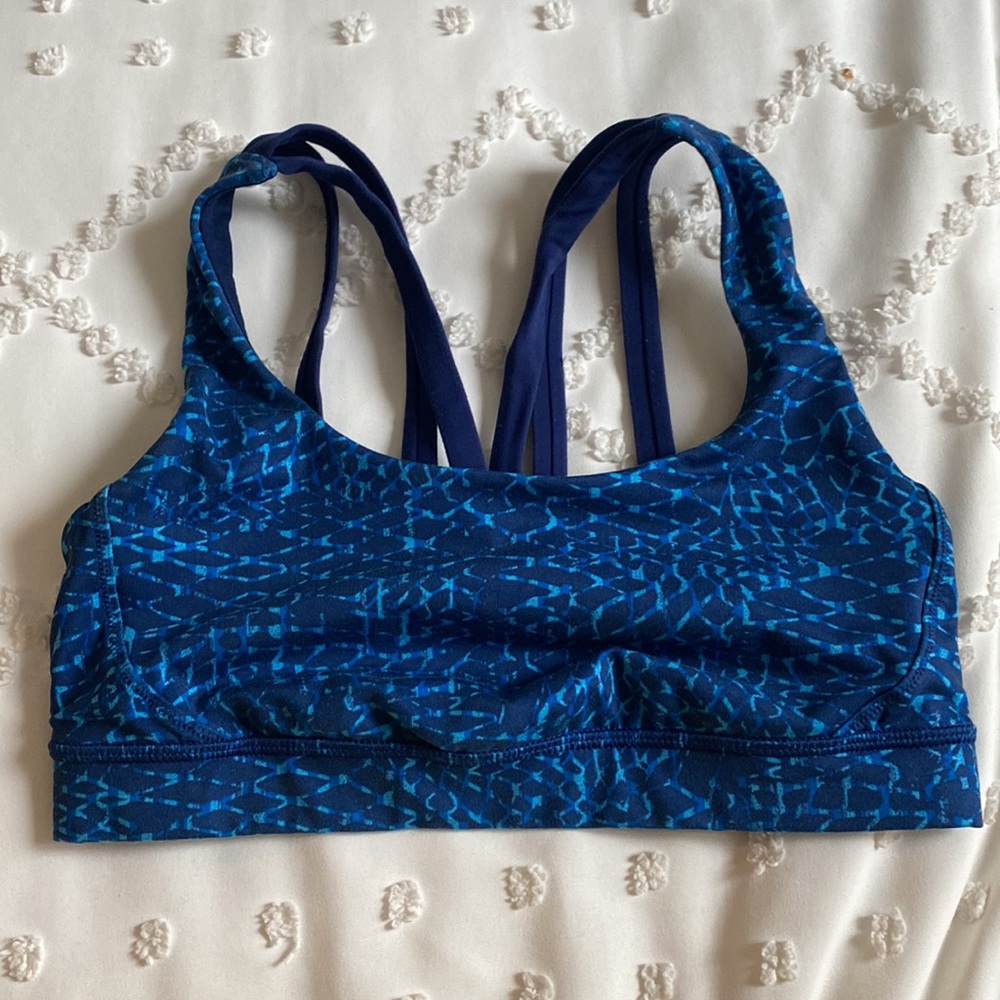 lululemon sports bra